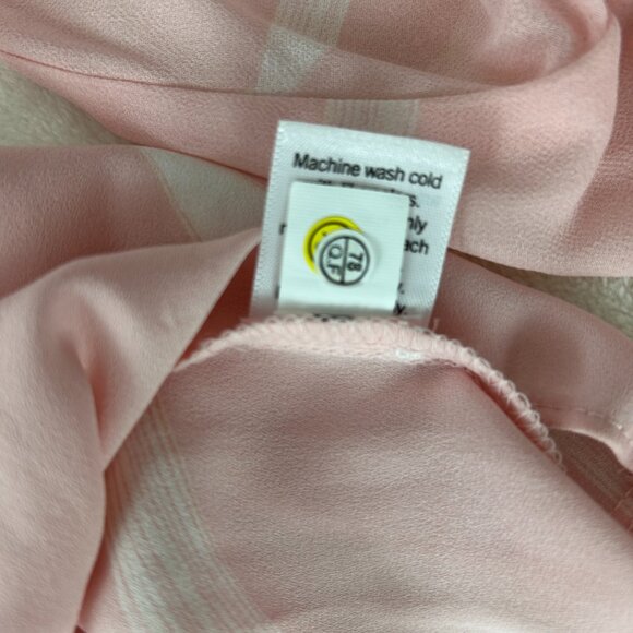 Nine West Pink & White Pleated  V-Neck Long Sleeve Top Blouse Size L Summer Top - Picture 7 of 12